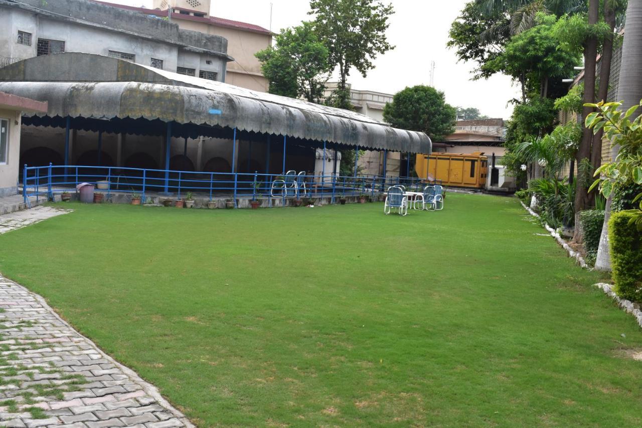 Hotel Royal Palace Rawalpindi Eksteriør bilde